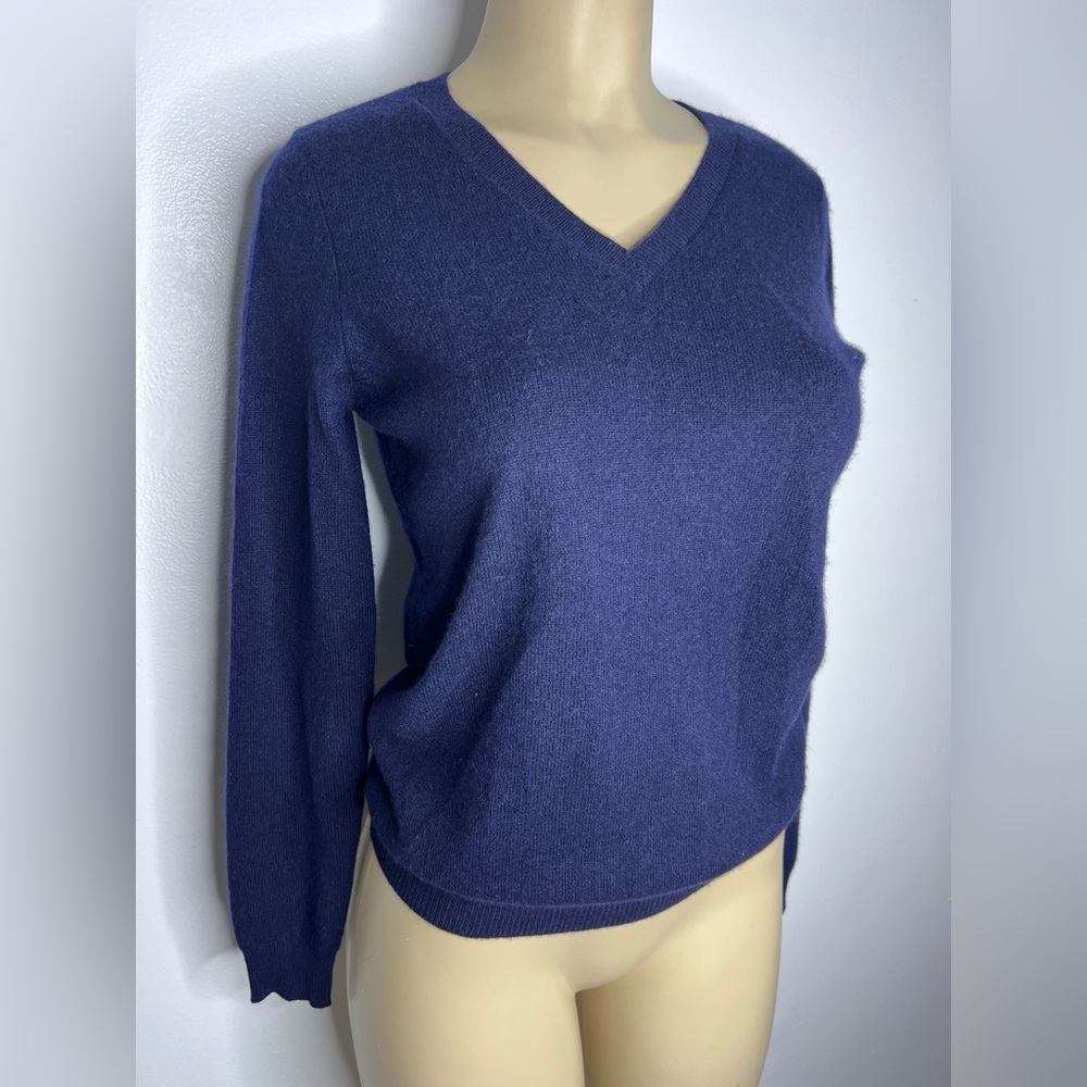 Cashmere V-Neck Sweater